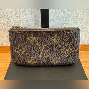 Louis Vuitton Pochette Cles Coin Purse Key Pouch without Keychain Attachment